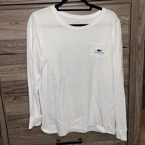 Vineyard Vines Tee